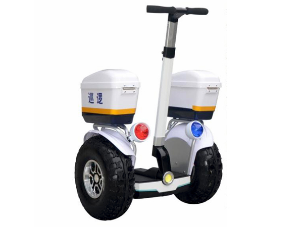 1637913129183431.jpg 平衡車600.jpg